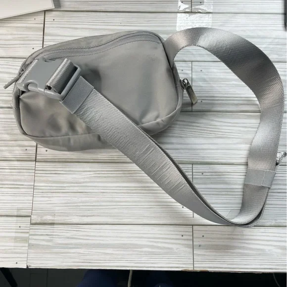 lululemon athletica Gray Belt Bag Sleek Minimalist Design - Picture 9 of 9